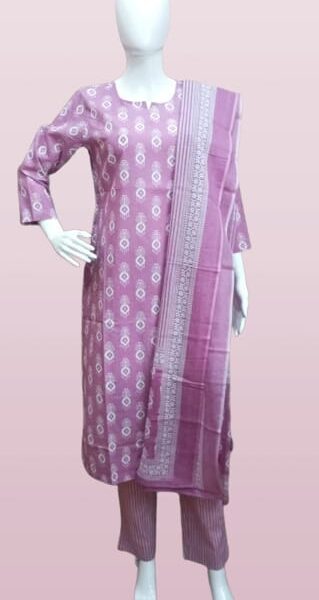 Graceful Pink Ethnic Suit