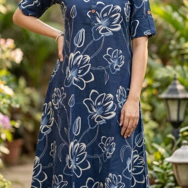 Navy Blue Floral Printed Kurta