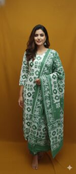Grey Floral Printed Kurta - Image 2